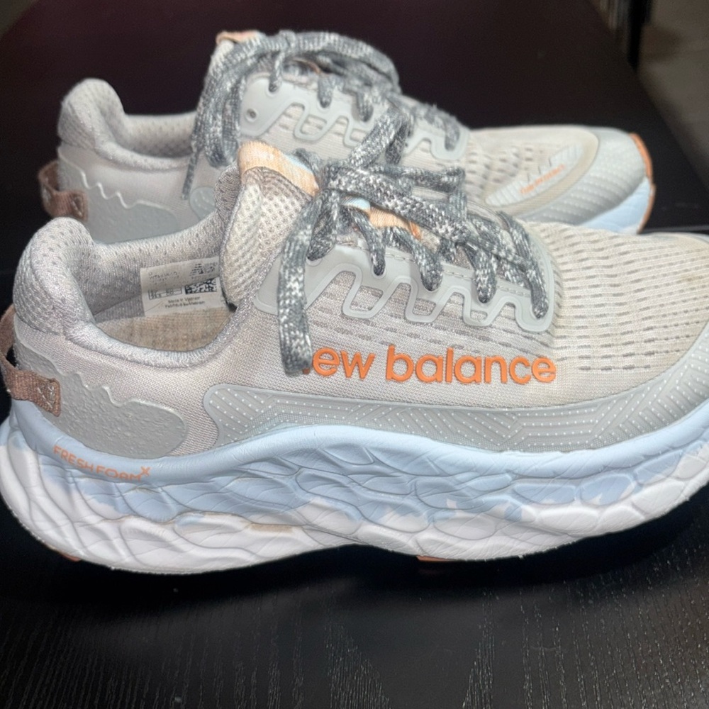 New Balance Fresh Foam Trail Running Shoes 6.5 - Picture 3 of 4